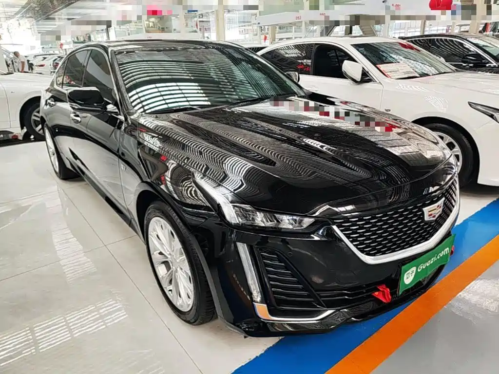 Cadillac CT5 — фото 4