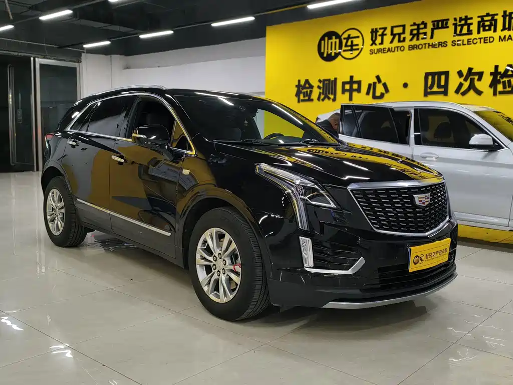 Cadillac XT5 — фото 3