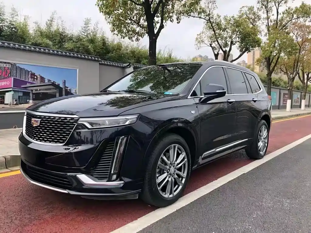 Cadillac XT6 — фото 2