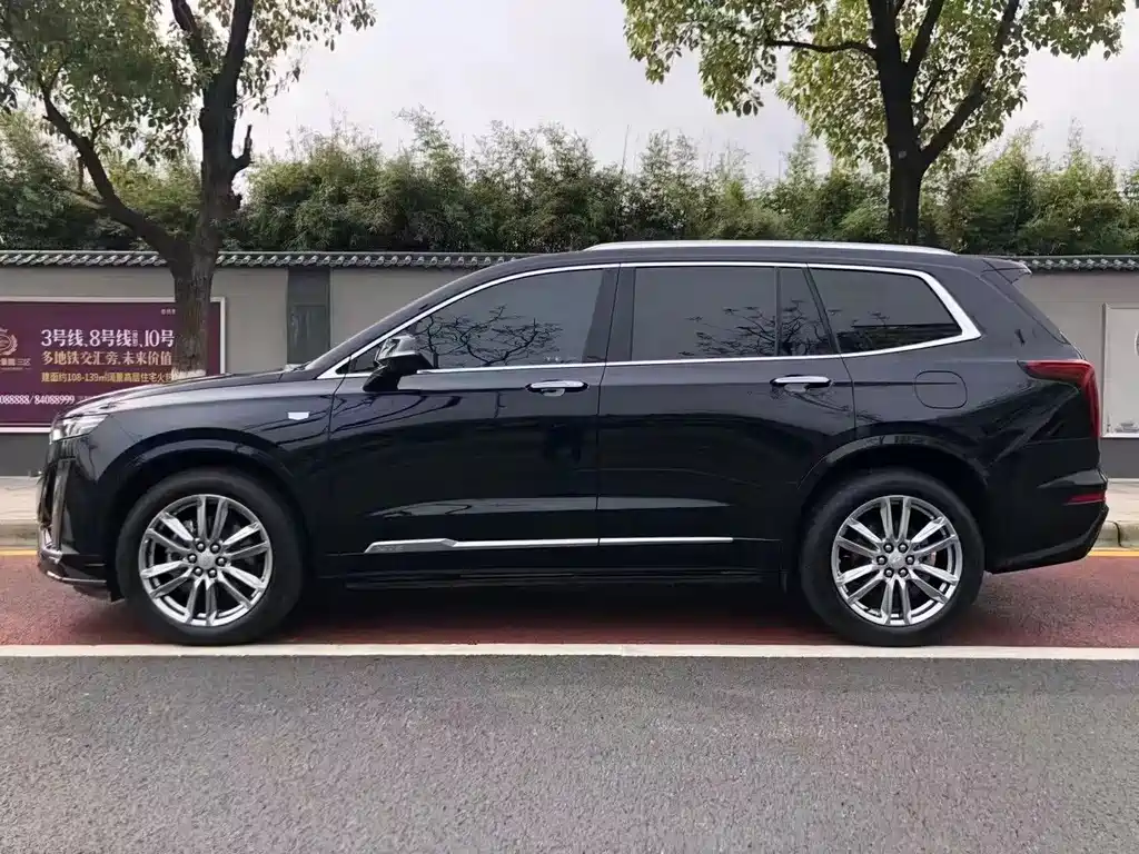 Cadillac XT6 — фото 3