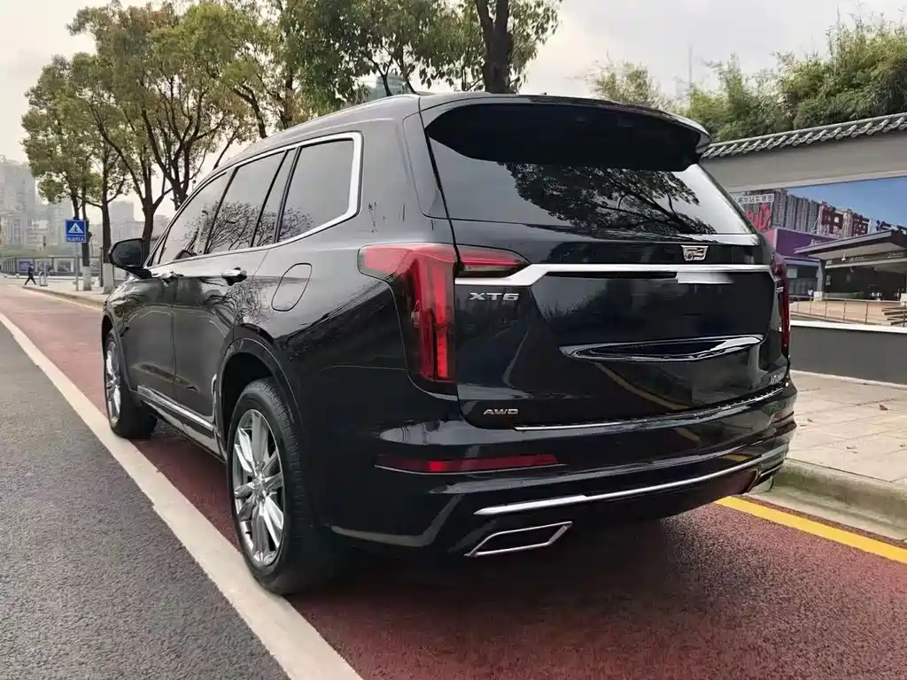 Cadillac XT6 — фото 7