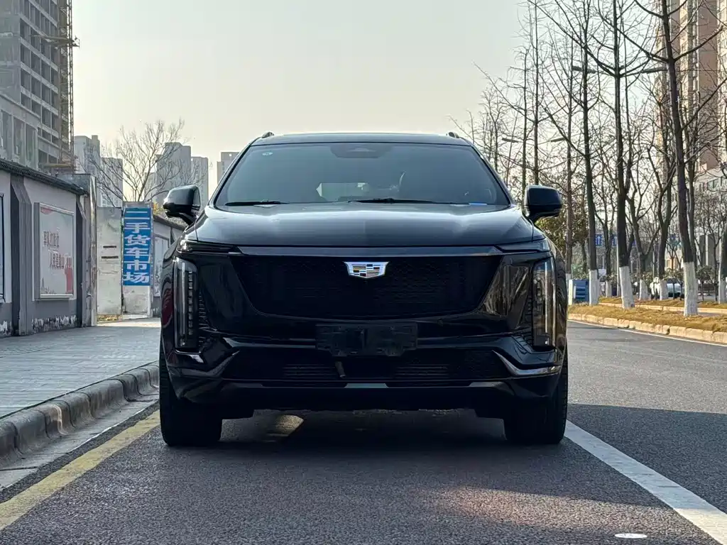 Cadillac XT5 — фото 2