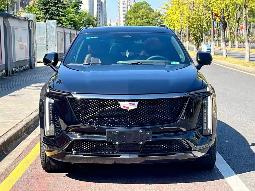 Cadillac XT5 — фото 2