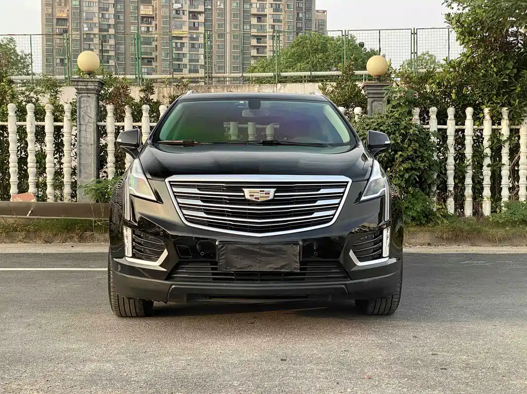 Cadillac XT5 — фото 2