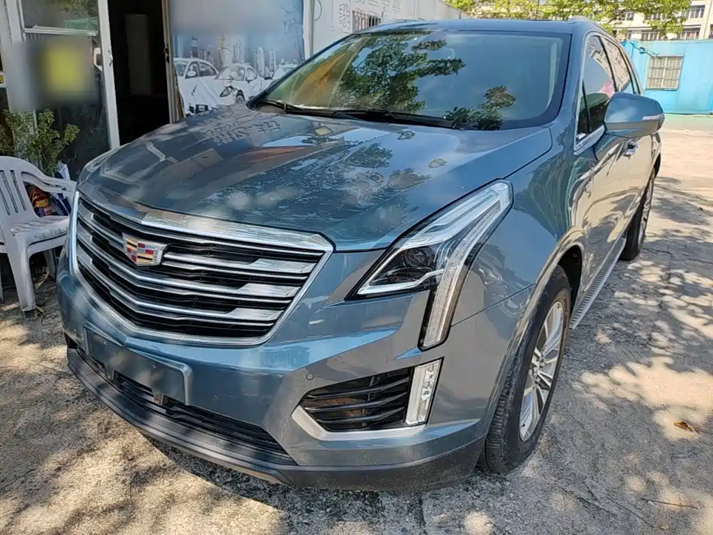 Cadillac XT5 — фото 2