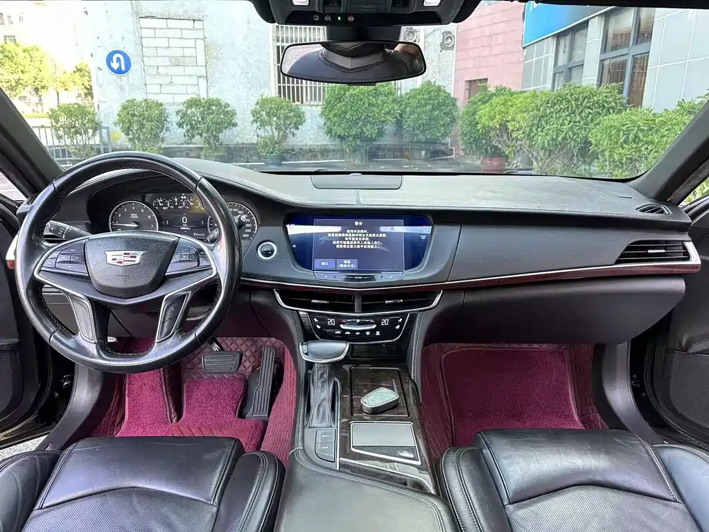 Cadillac CT6 — фото 4