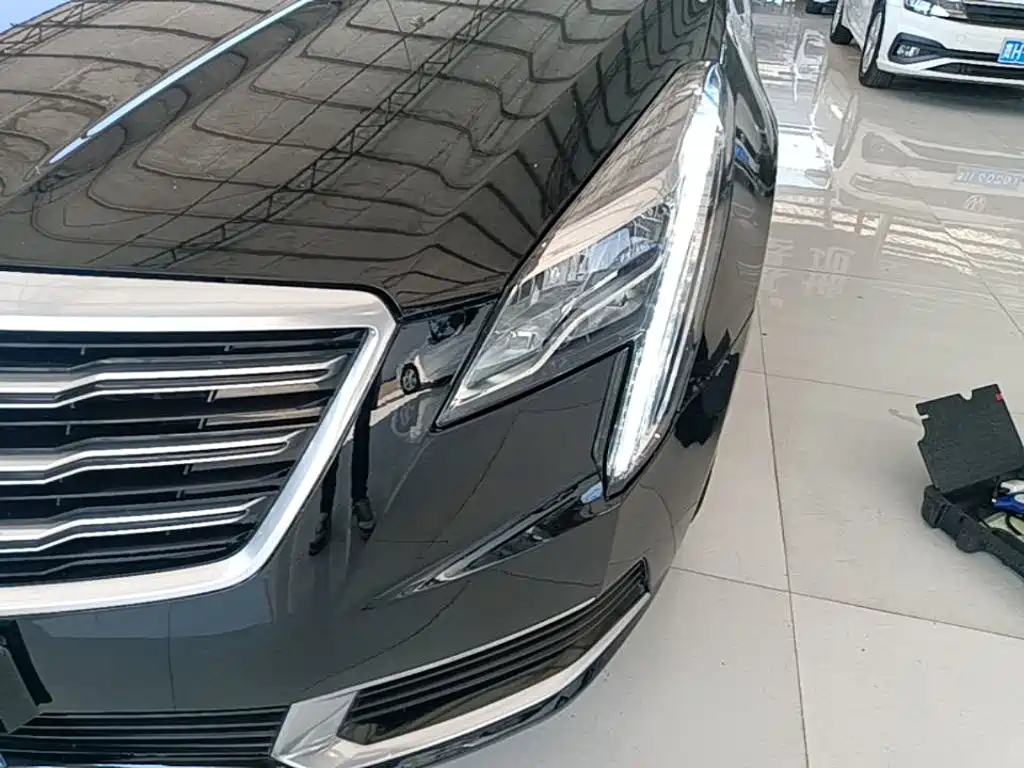 Cadillac XTS — фото 24