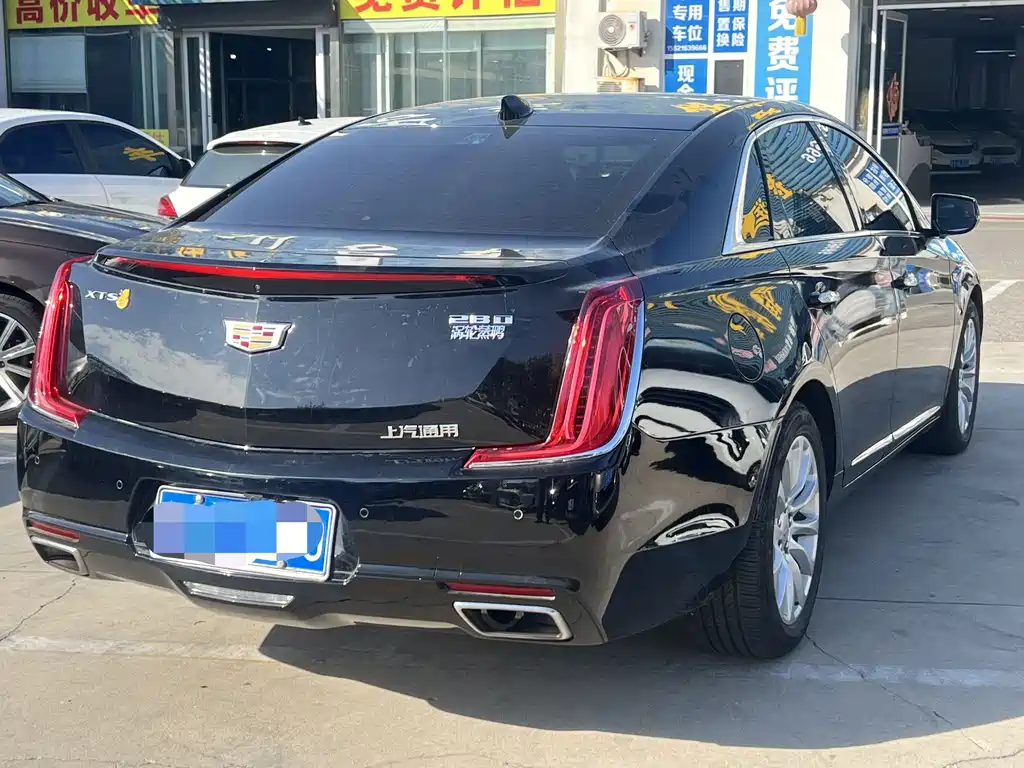 Cadillac XTS — фото 4