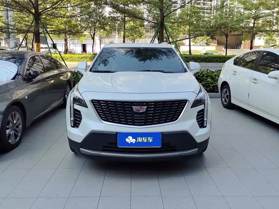 Cadillac XT4 — фото 2
