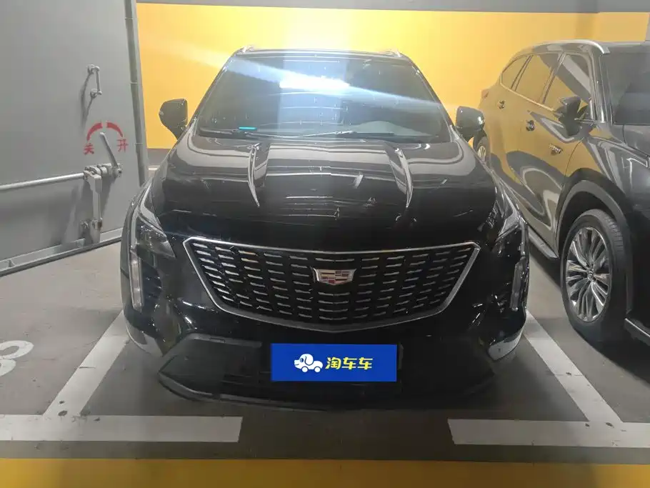 Cadillac XT4 — фото 2