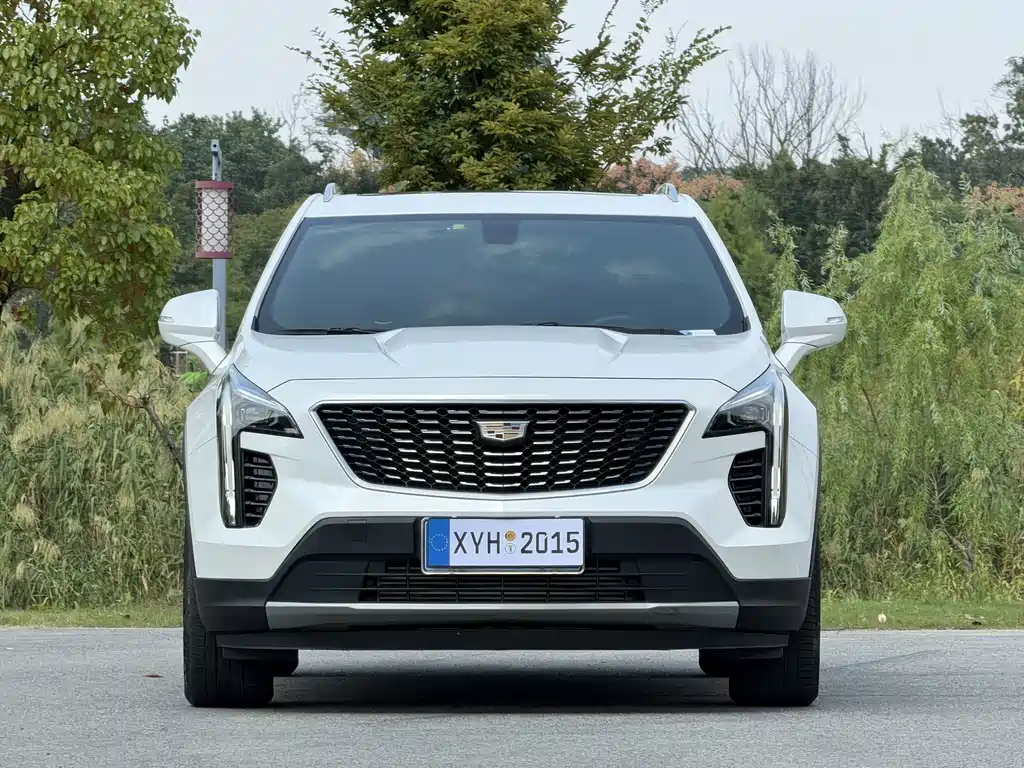 Cadillac XT4 — фото 2