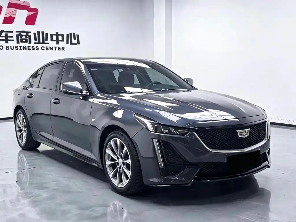 Cadillac CT5 — фото 2