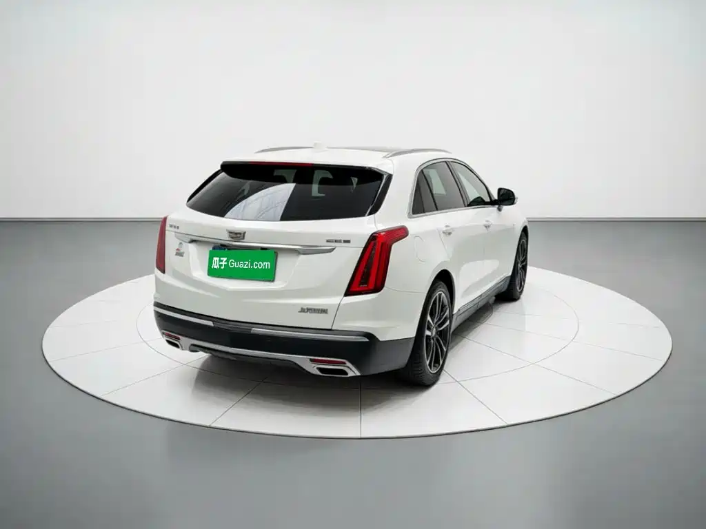 Cadillac XT5 — фото 5