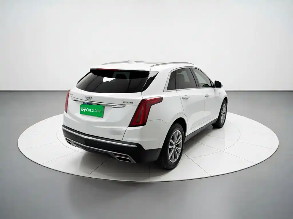 Cadillac XT5 — фото 6