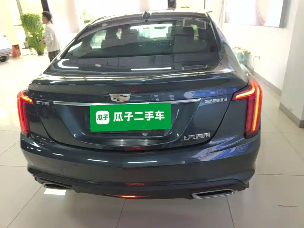 Cadillac CT5 — фото 6