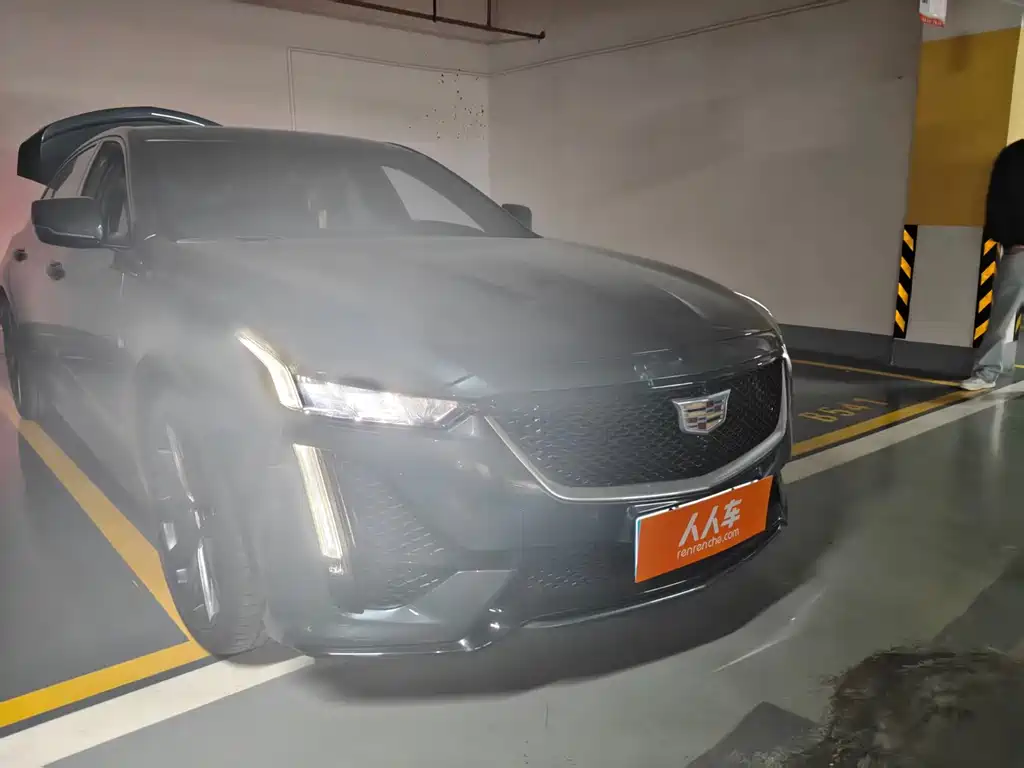 Cadillac CT5 — фото 3
