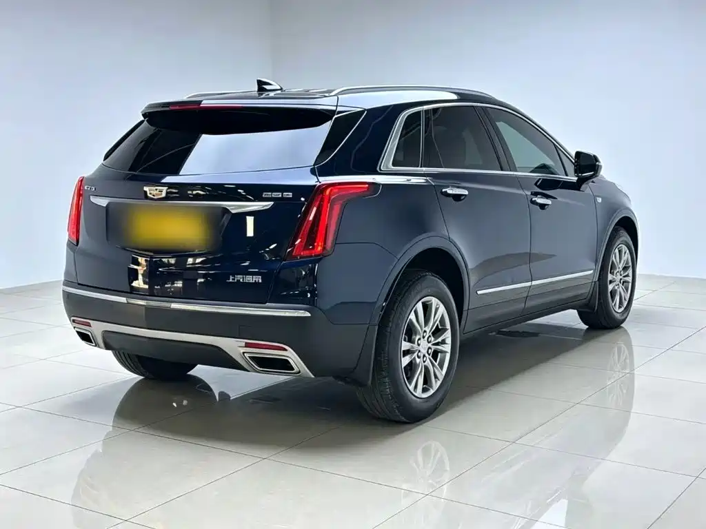 Cadillac XT5 — фото 7