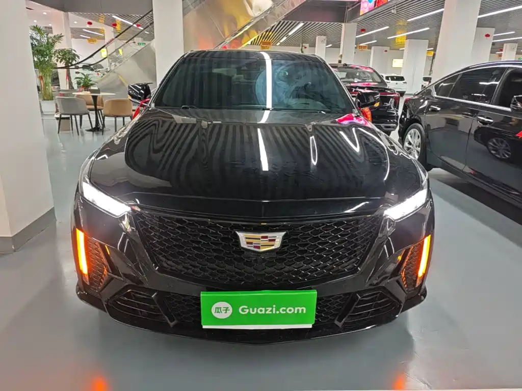 Cadillac CT5 — фото 3
