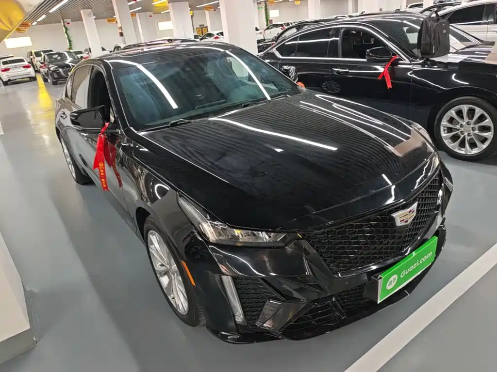 Cadillac CT5 — фото 4