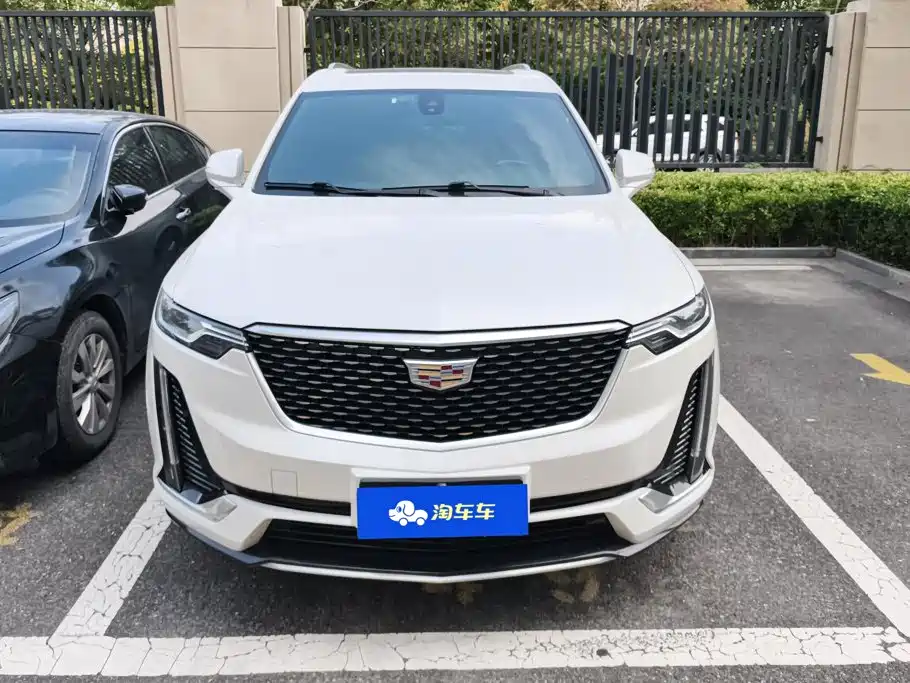 Cadillac XT6 — фото 2