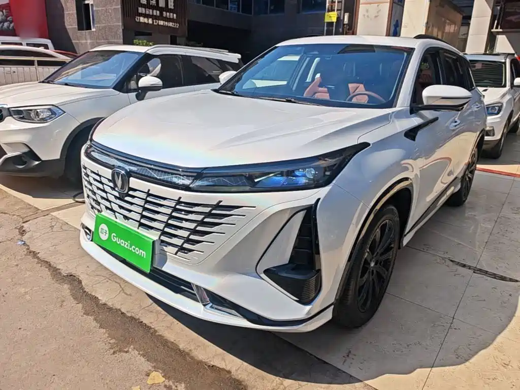 Changan CS75 PLUS — фото 2