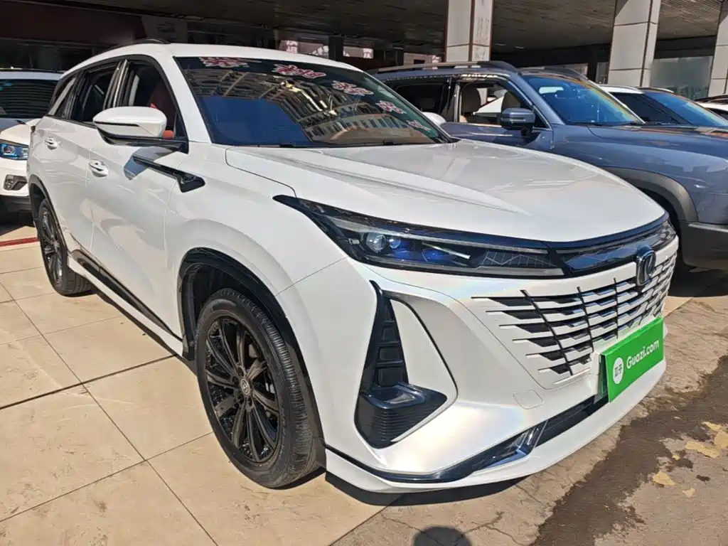 Changan CS75 PLUS — фото 4