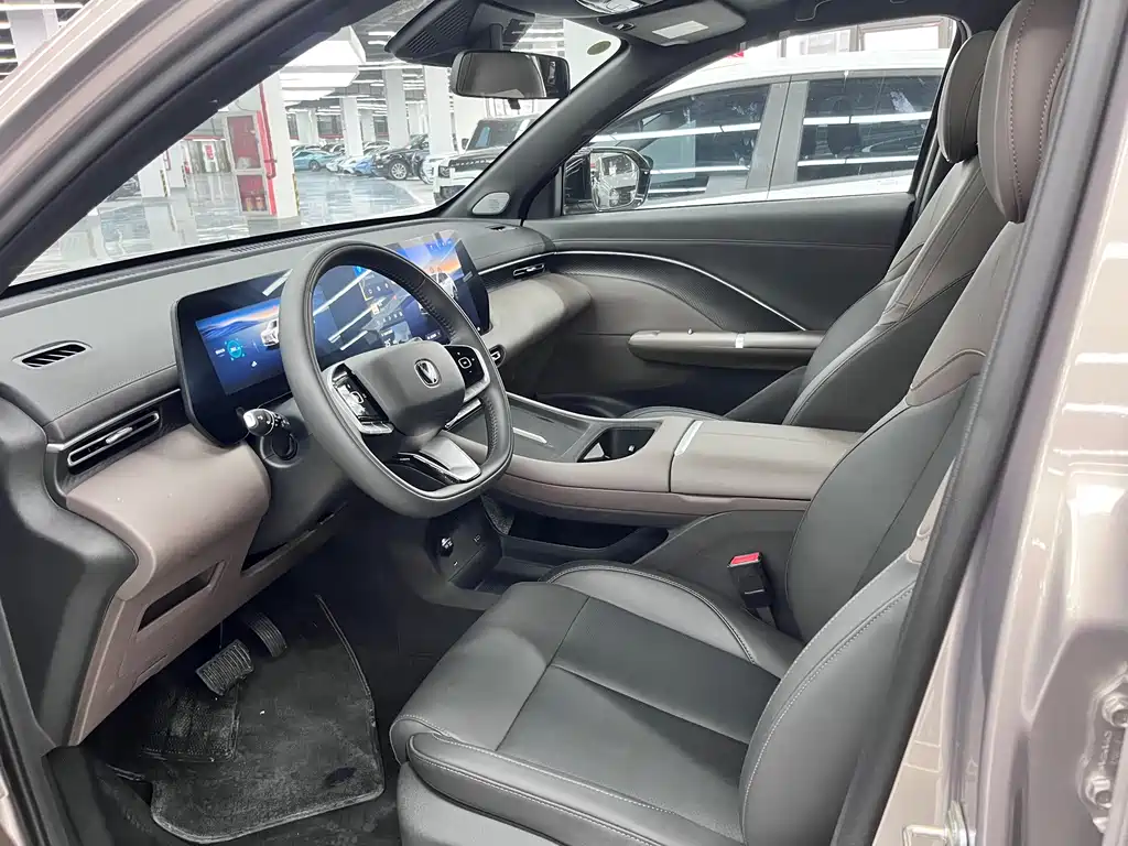 Changan CS55PLUS — фото 4