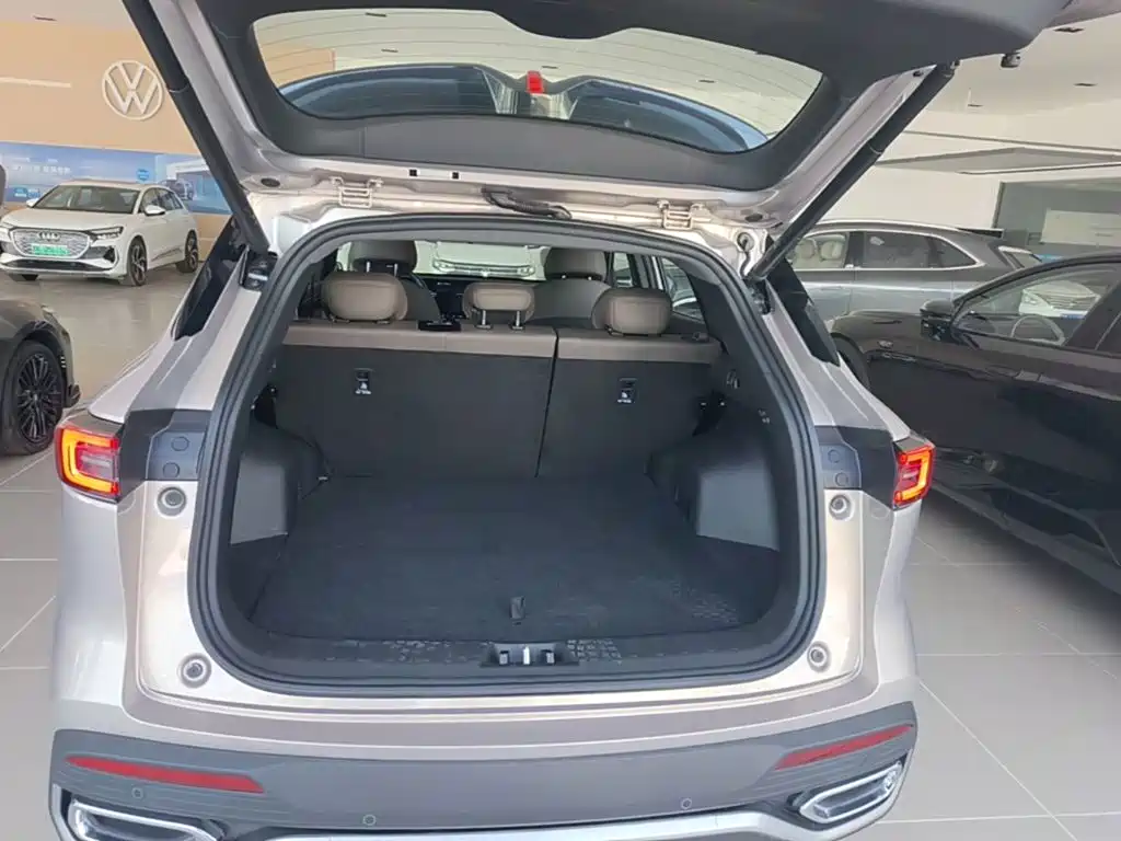 Changan CS55PLUS — фото 19