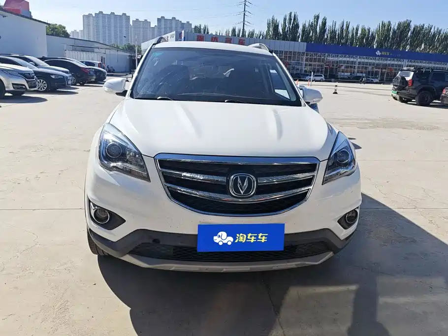 Changan CS35 — фото 2
