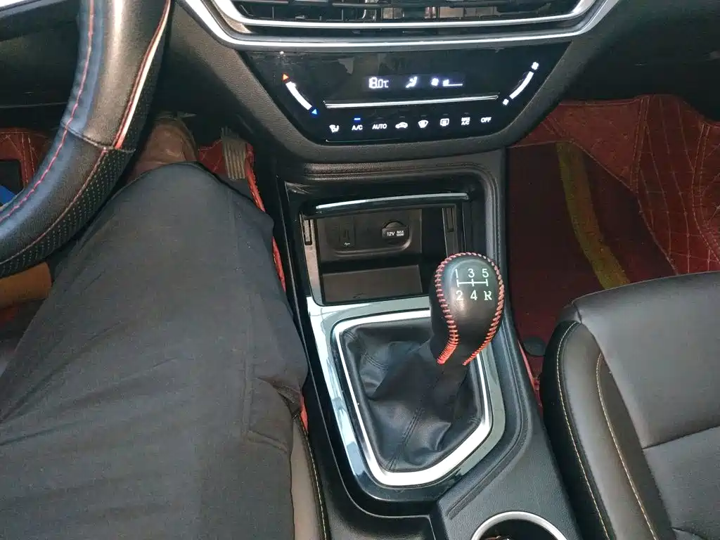 Changan CS35PLUS — фото 14