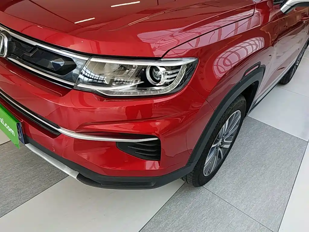 Changan CS35PLUS — фото 24
