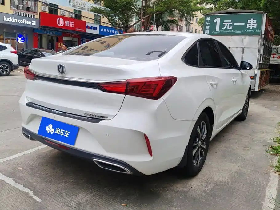 Changan Eado — фото 3