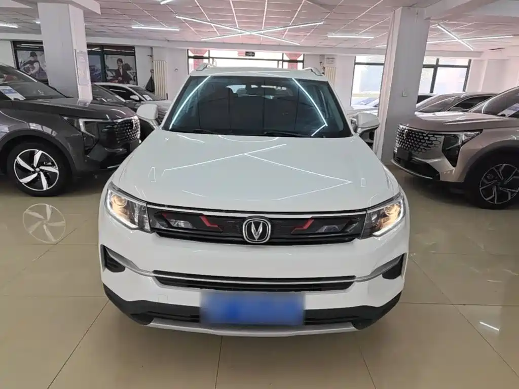 Changan CS35PLUS — фото 3