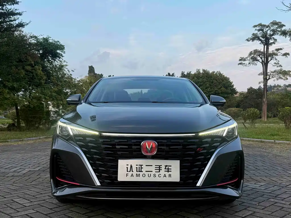 Changan Eado — фото 2