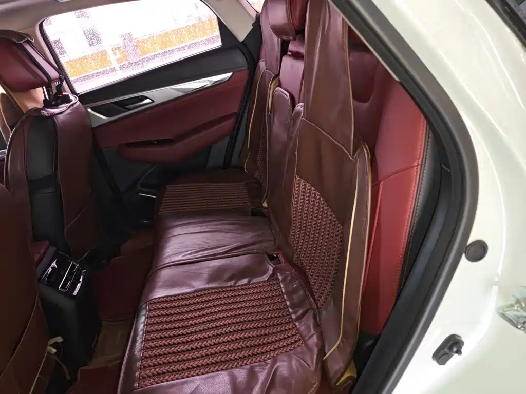 Changan CS85 COUPE — фото 13