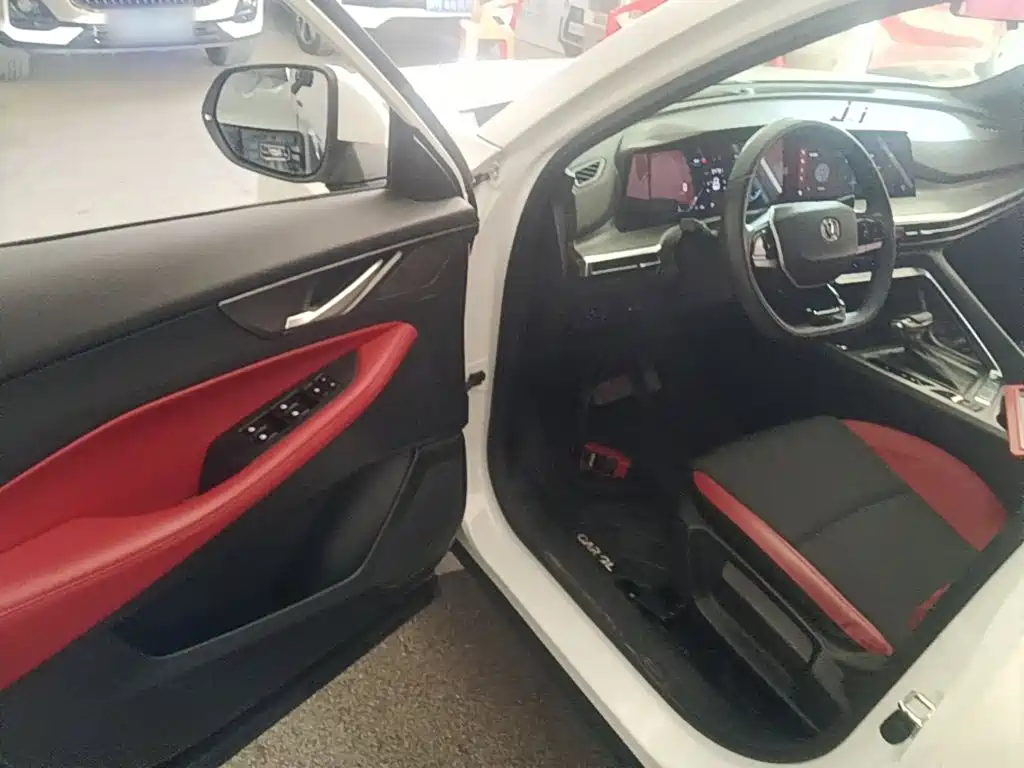 Changan CS35PLUS — фото 16