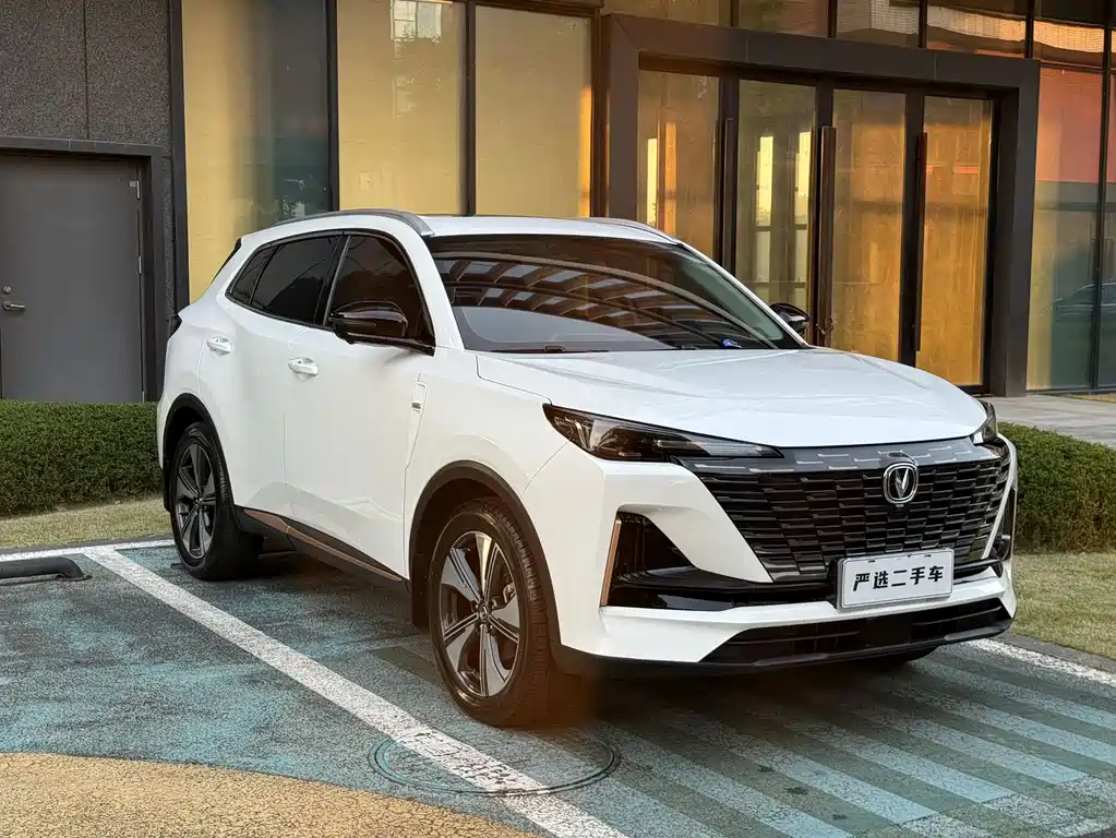 Changan CS55PLUS — фото 3