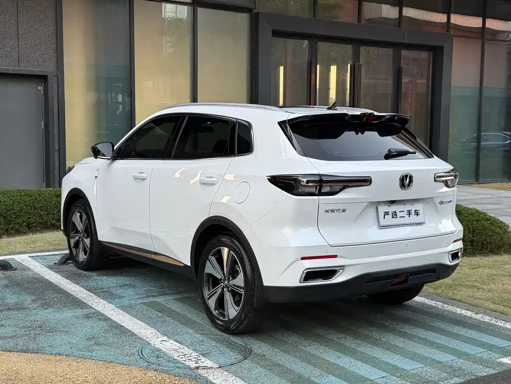 Changan CS55PLUS — фото 10