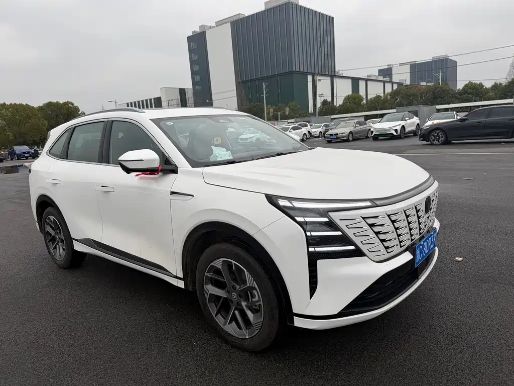 Changan CS75 PLUS — фото 2