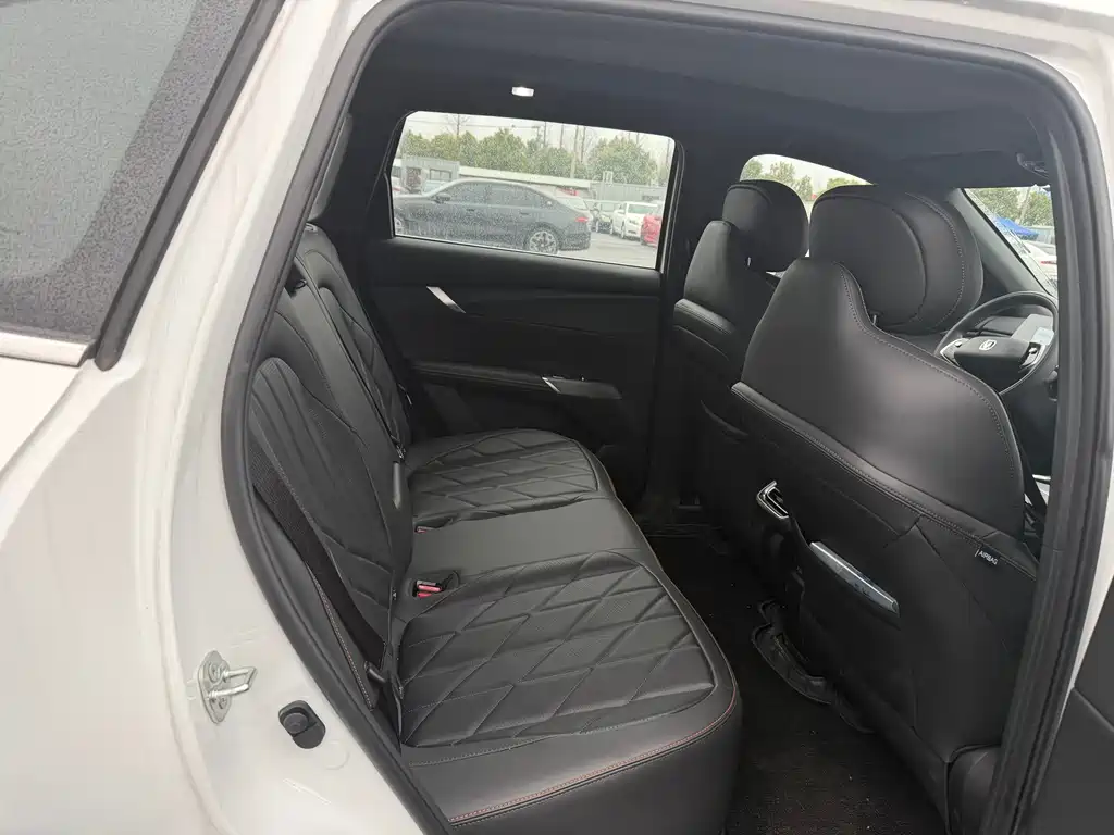 Changan CS75 PLUS — фото 10