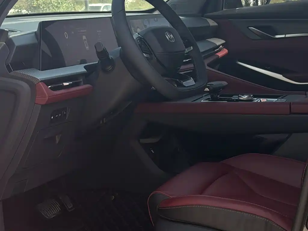 Changan CS75 PLUS — фото 17