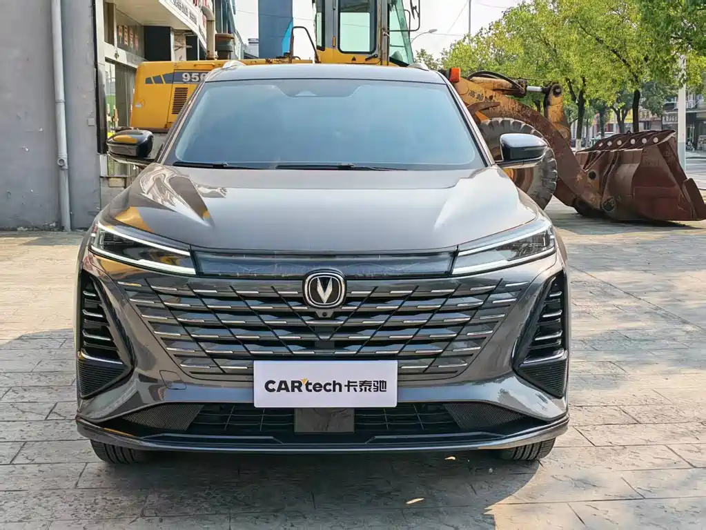 Changan CS75 PLUS — фото 2