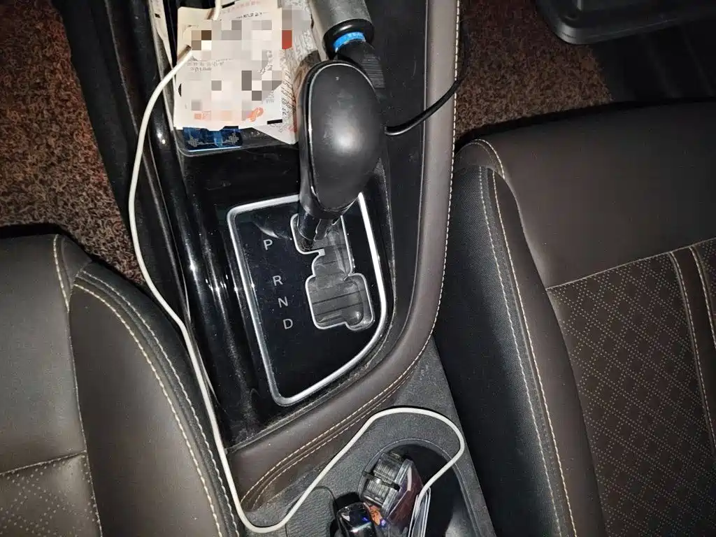 Changan Eado DT — фото 10