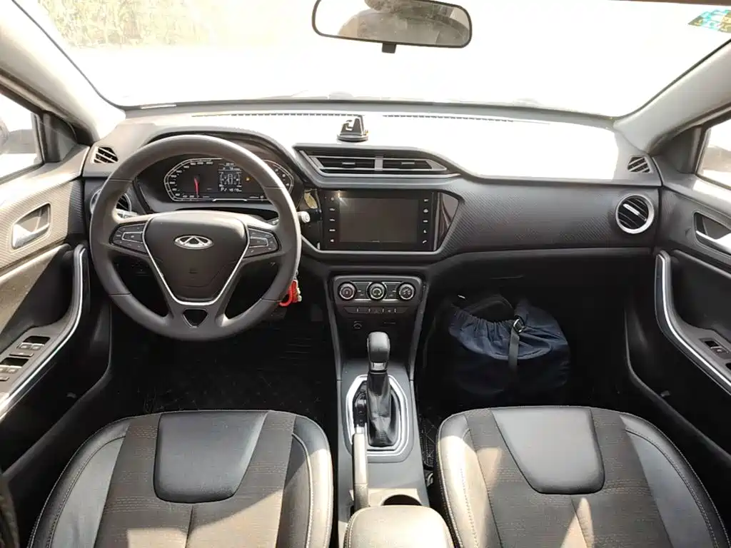 Chery Tiggo 3x — фото 10