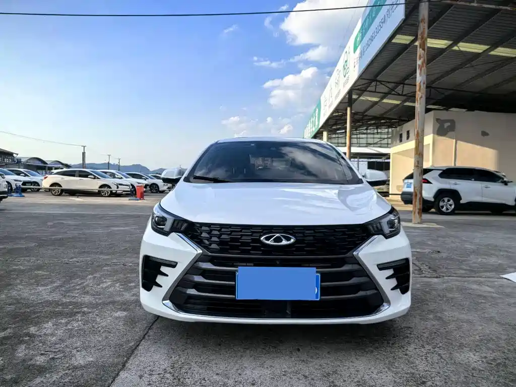 Chery Arrizo 5 PLUS — фото 2