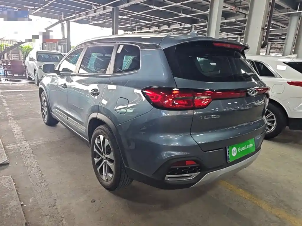Chery Tiggo 8 — фото 5