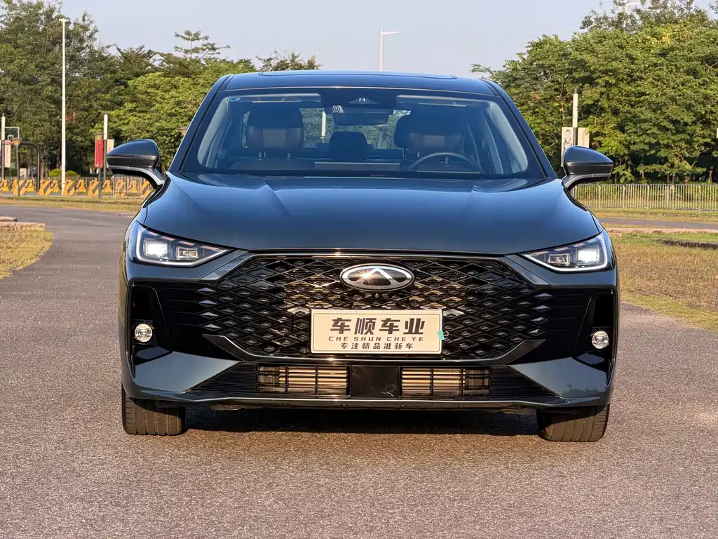 Chery Arrizo 8 PRO — фото 2