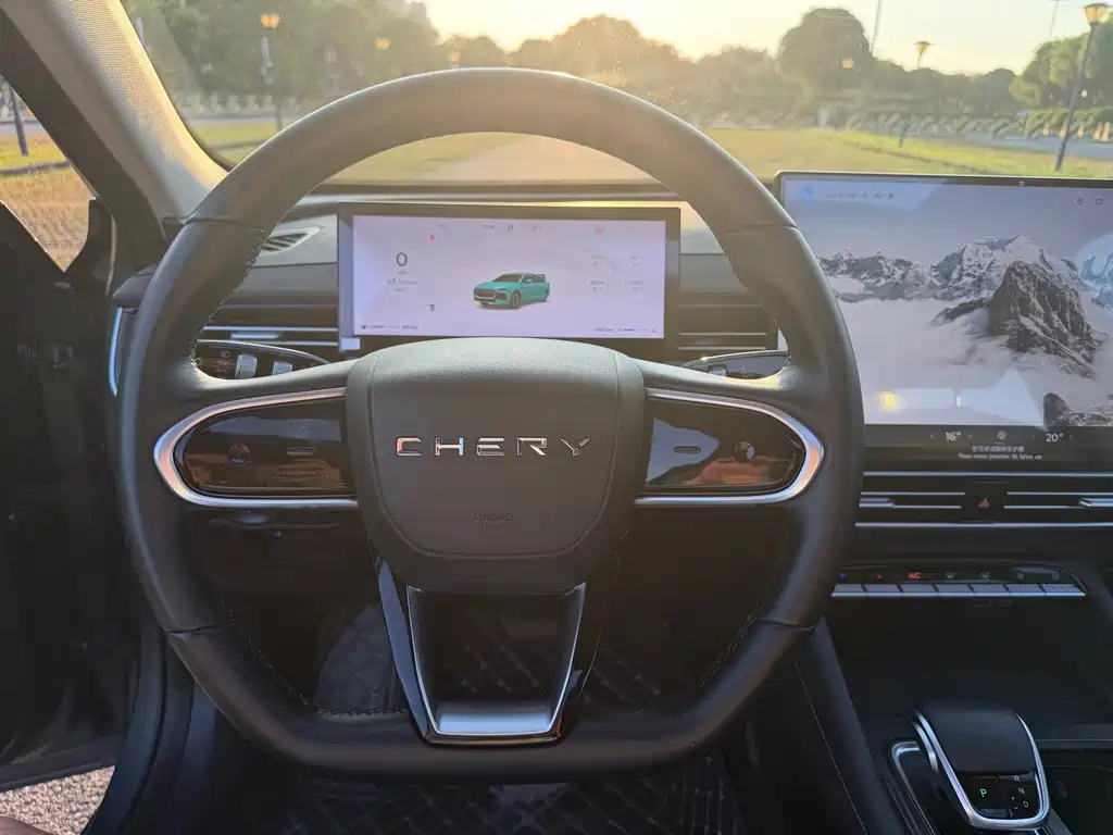 Chery Arrizo 8 PRO — фото 11
