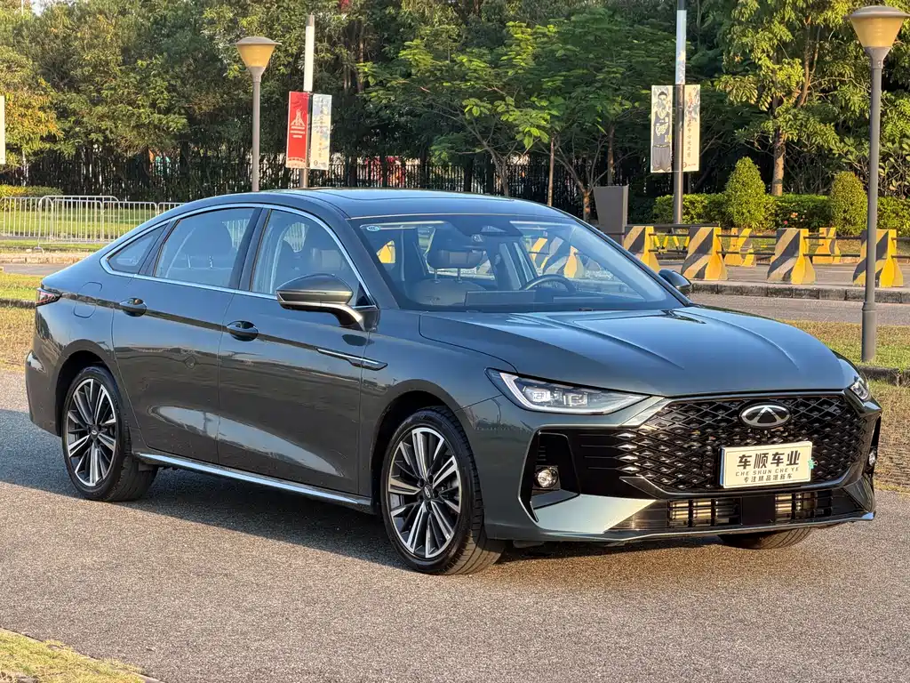 Chery Arrizo 8 PRO — фото 3