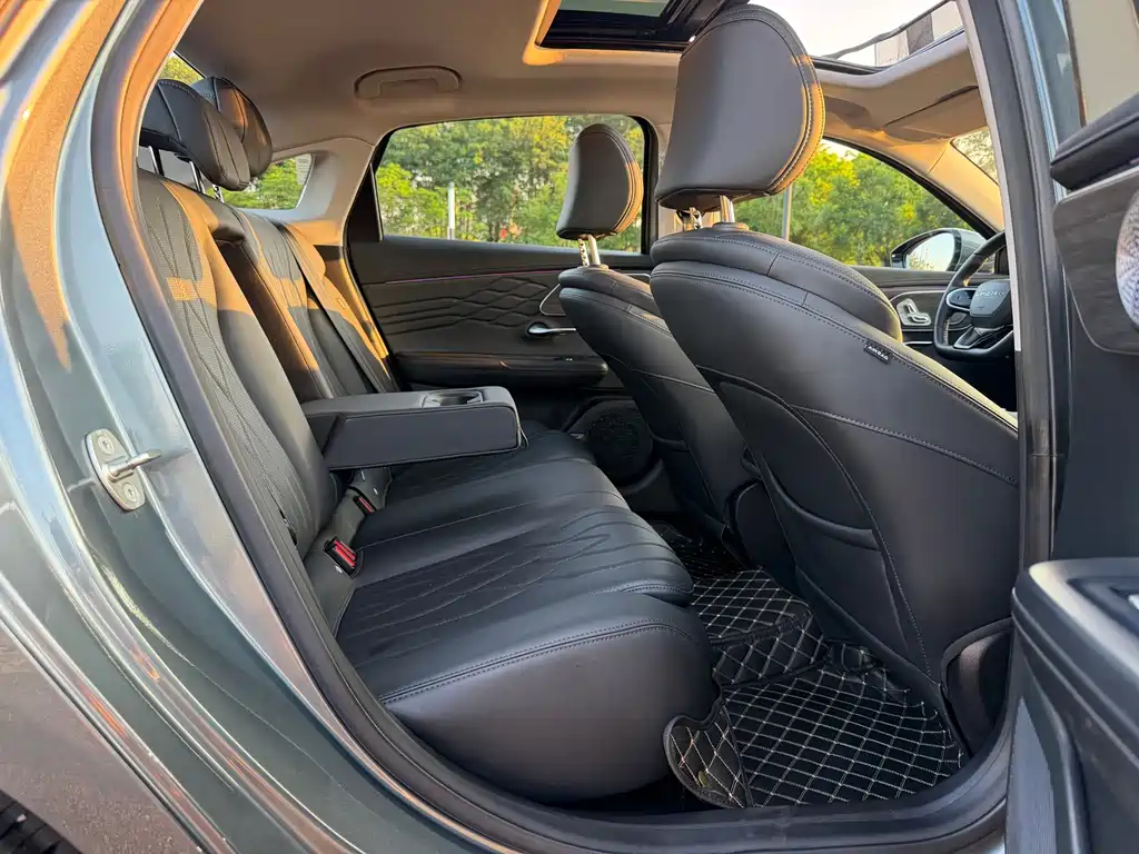 Chery Arrizo 8 PRO — фото 23